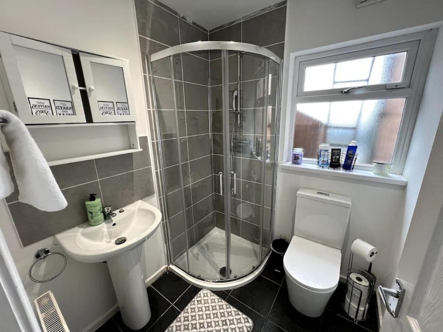 Numero Venti Aparthouse Wifi Parking Hot Tub Newcastle Upon Tyne Kültér fotó